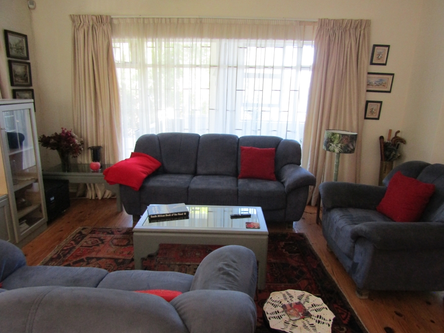 5 Bedroom Property for Sale in Oyster Bay Eastern Cape